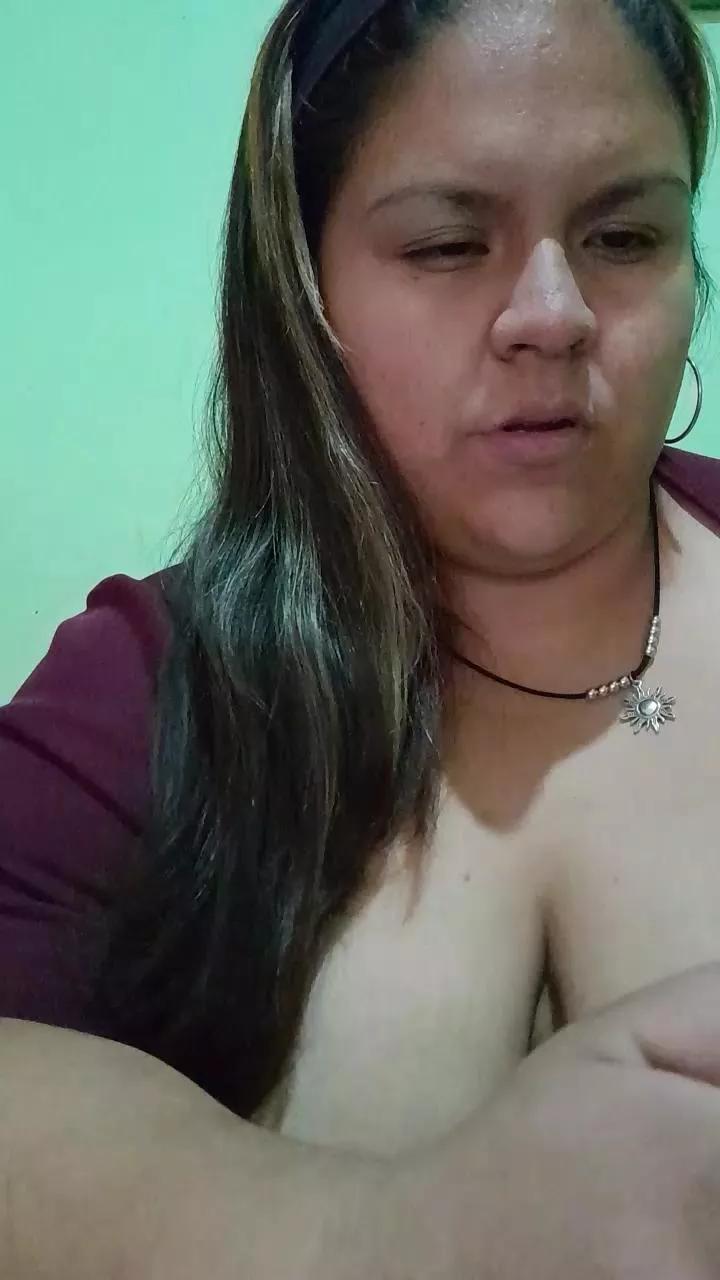 Rubiic4 on Cam4 