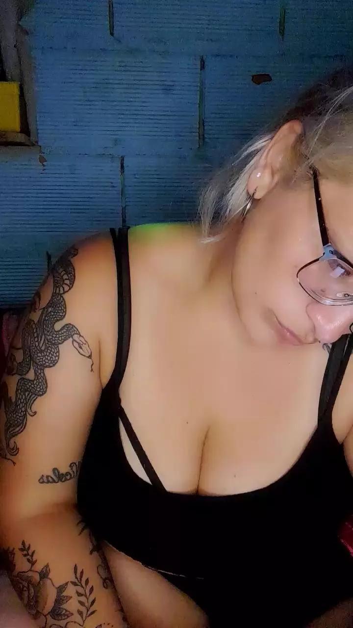 Rusherking91 on Cam4 