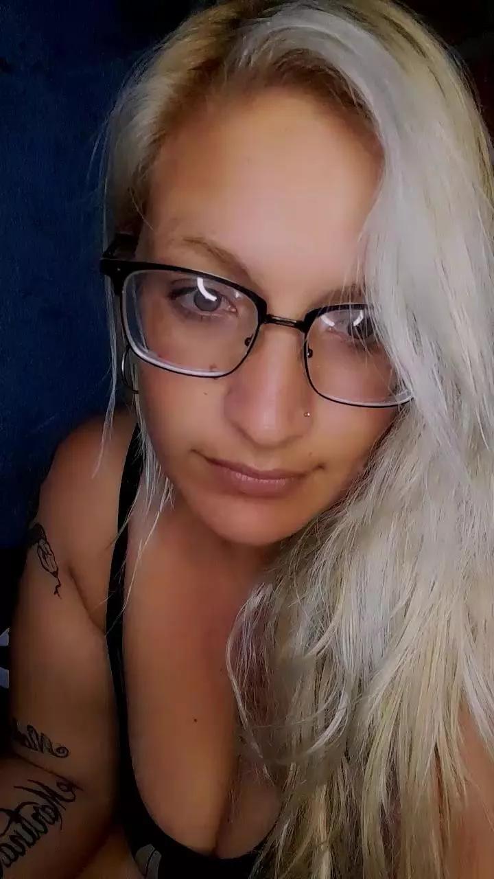 Rusherking91 on Cam4 
