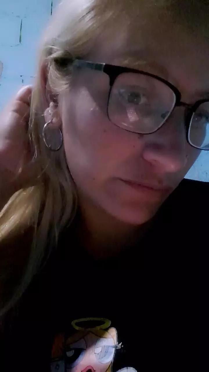 Rusherking91 on Cam4 