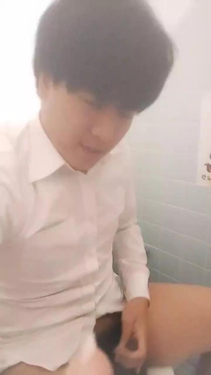 ryouta28age on Cam4 