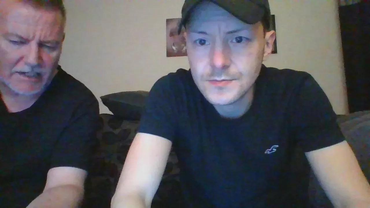 Samlatty007 on Cam4 