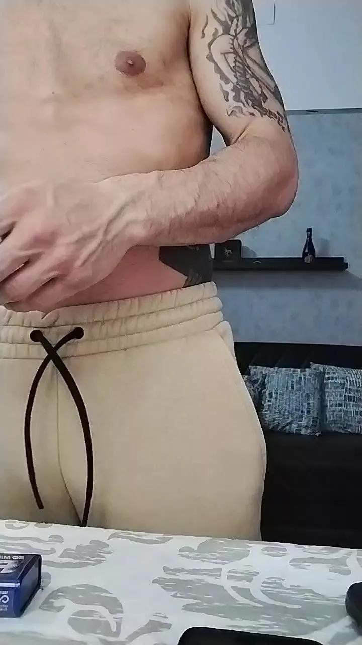 Segreto85 on Cam4 