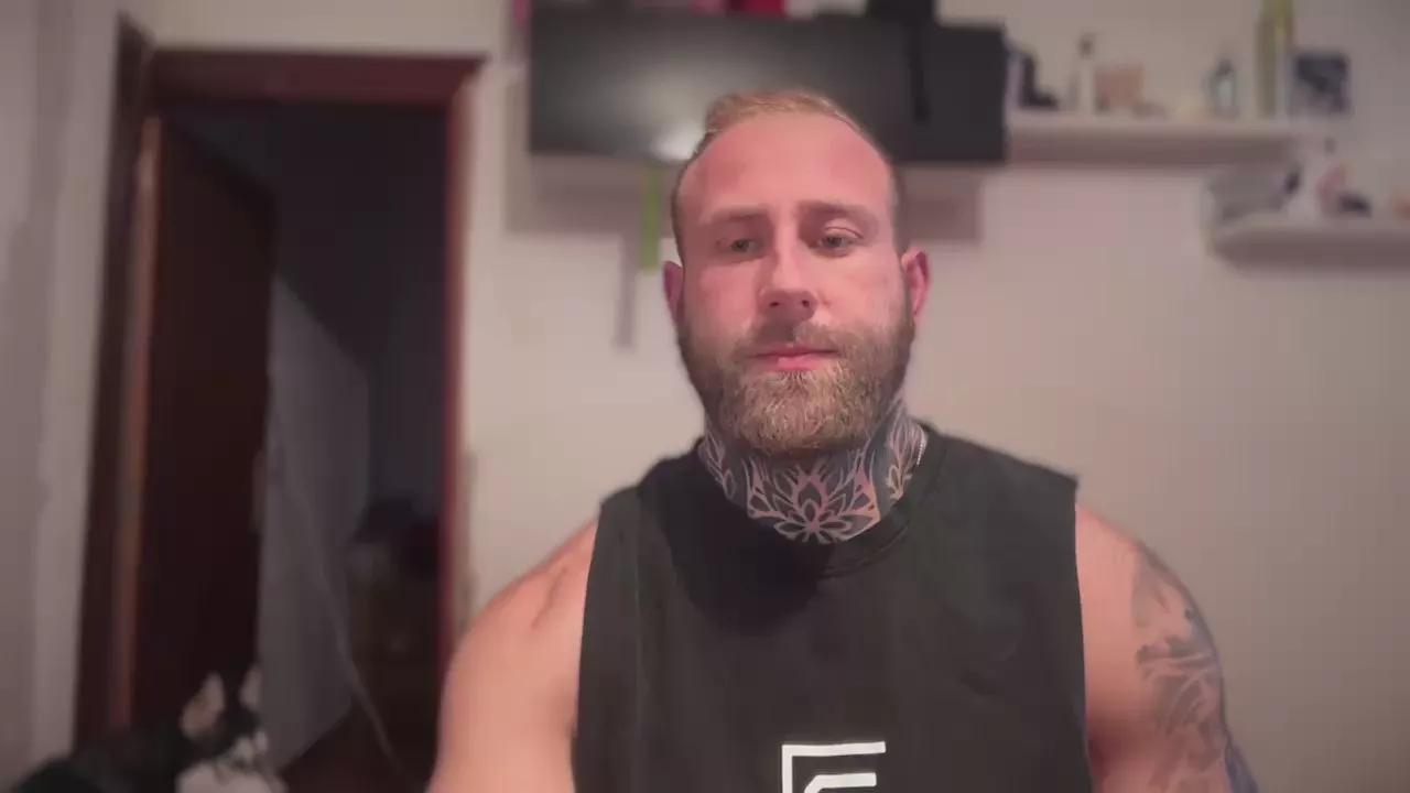sergio300PL on Cam4 