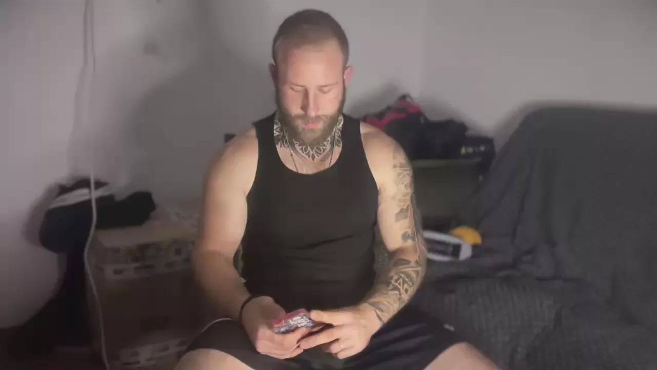 sergio300PL on Cam4 