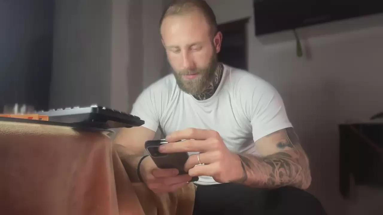 sergio300PL on Cam4 