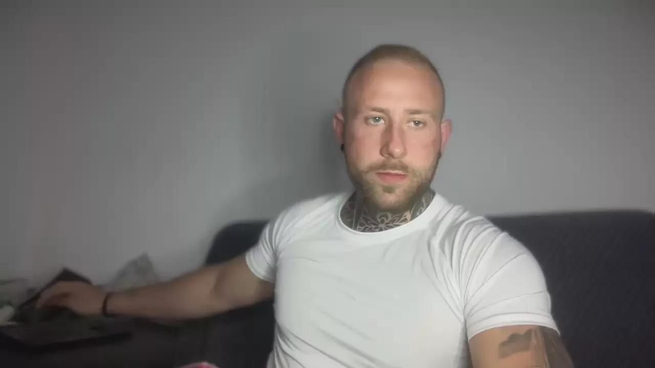 sergio300PL on Cam4 
