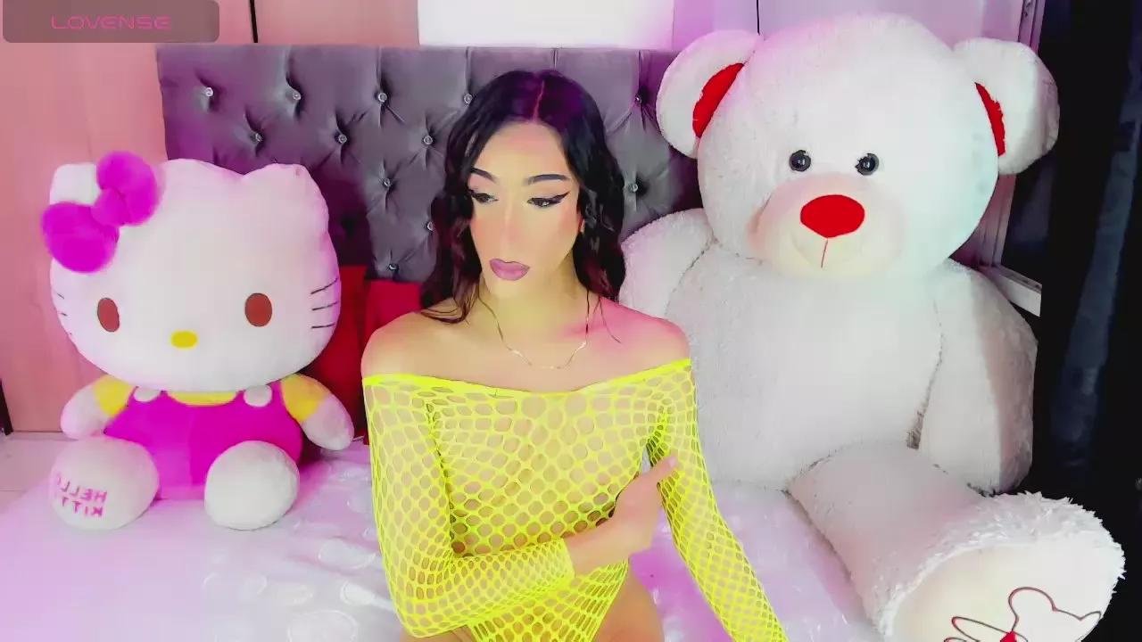 SexyJuliaa01 on Cam4 