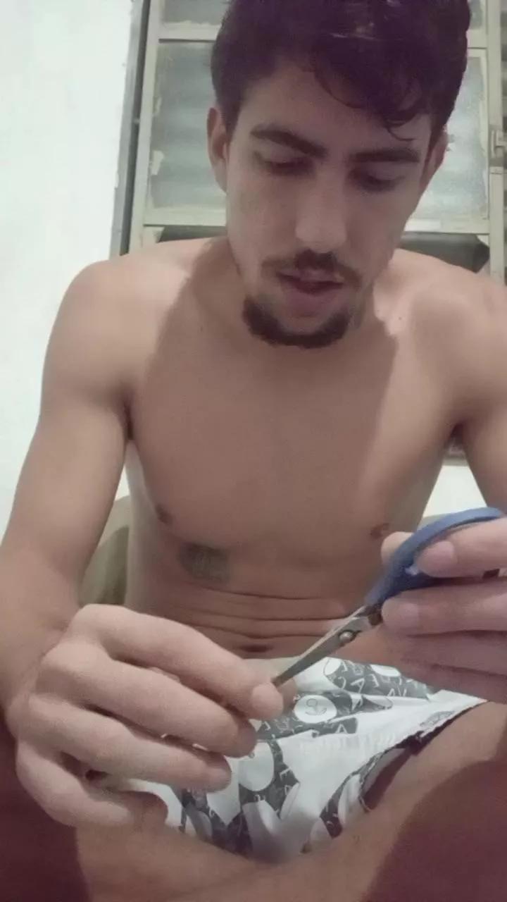 Sexymaromba33 on Cam4 