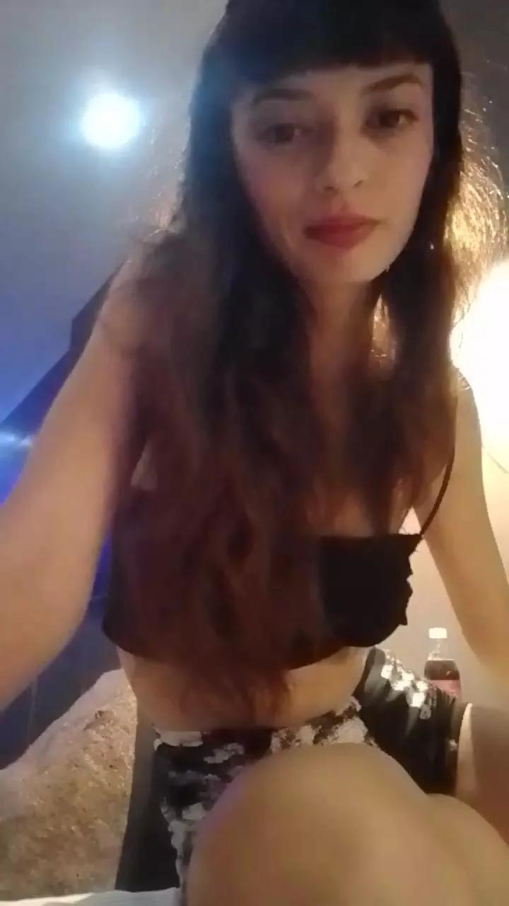 Shaiel24 on Cam4 