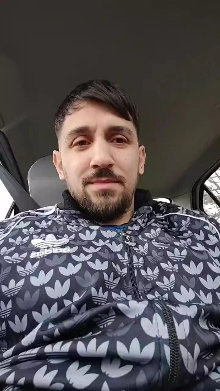 Sir_romanian on Cam4 