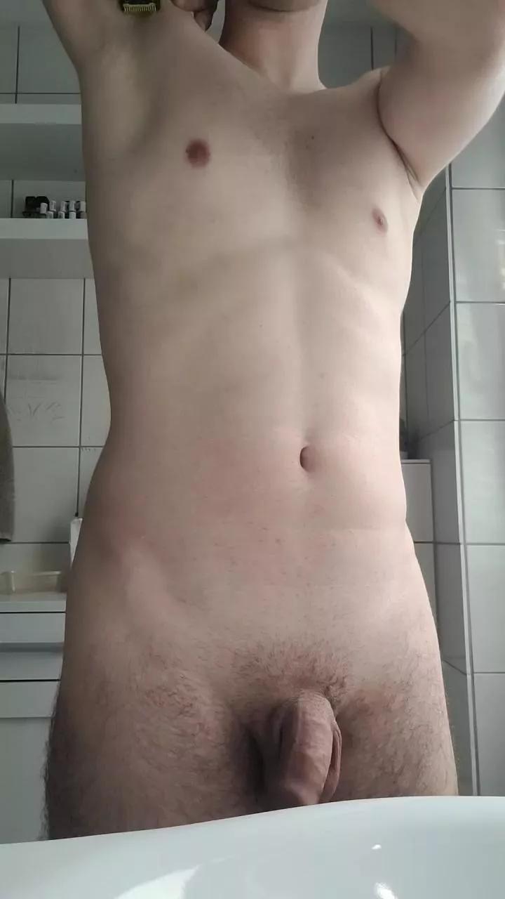 skinnyboy1097 on Cam4 