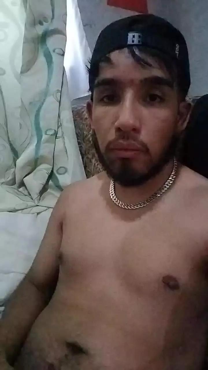 Skrollikat_ on Cam4 