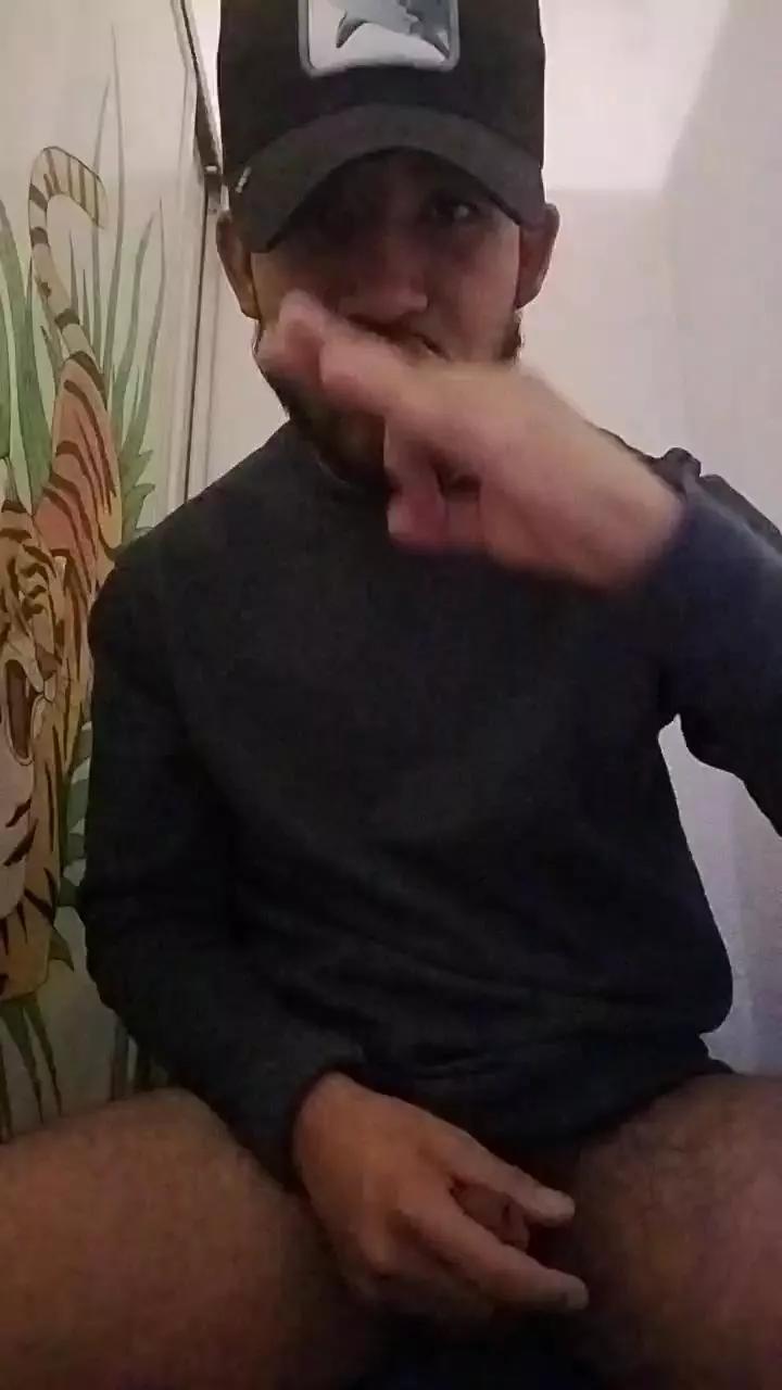 Skrollikat_ on Cam4 