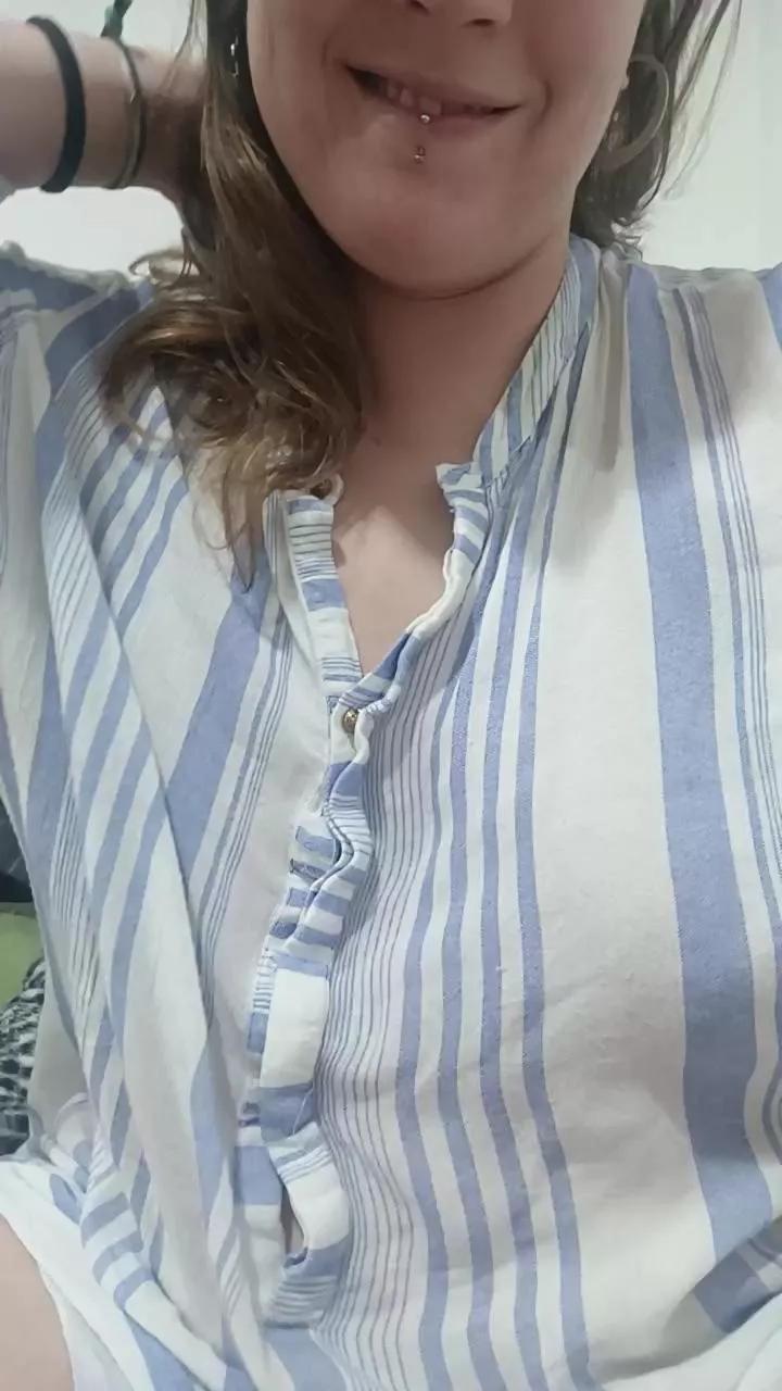 Skynit on Cam4 