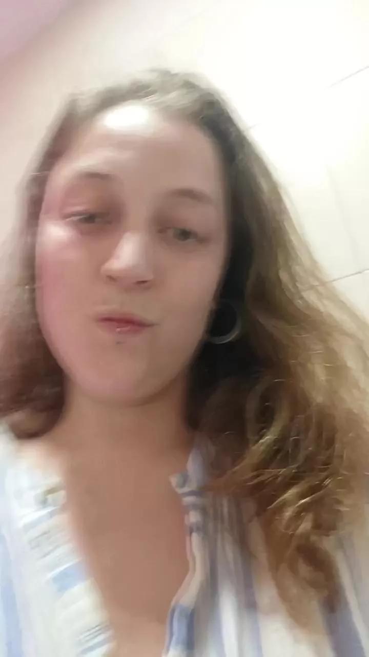 Skynit on Cam4 