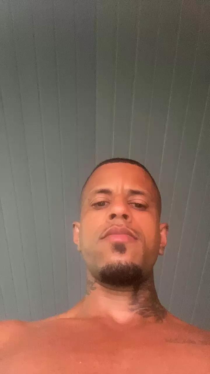 Soaresluucas29 on Cam4 