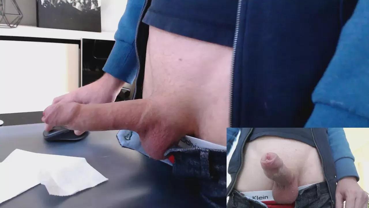 spermlover21 on Cam4 