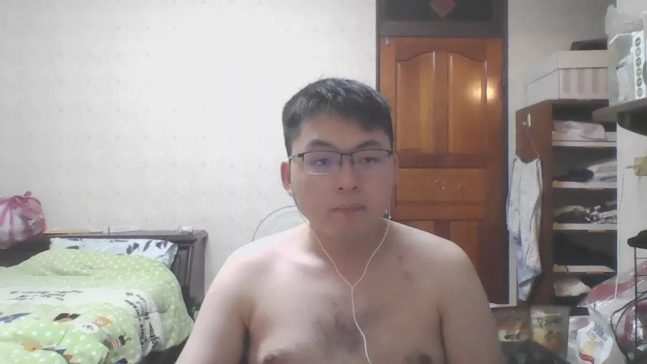 Offline starwind159 on Cam4