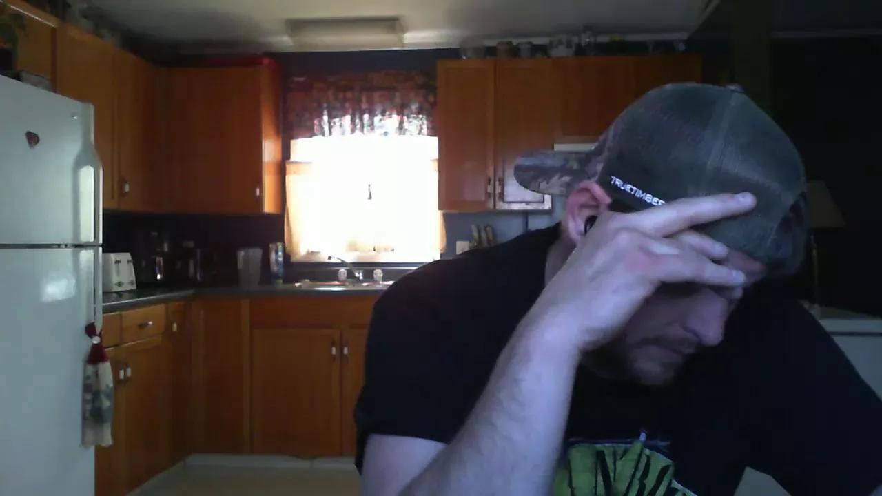 Steamjocky777 on Cam4 