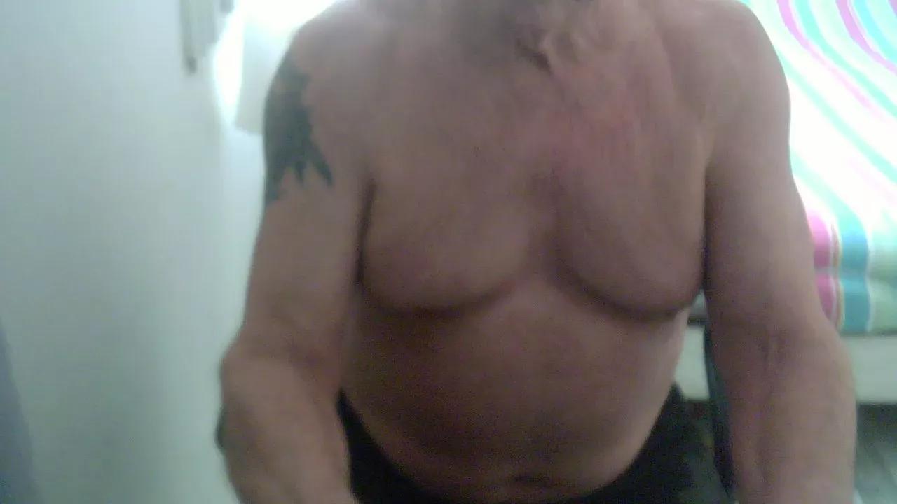 Suisavous on Cam4 