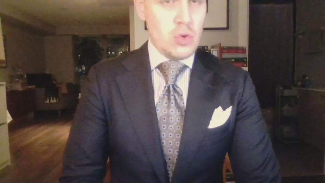 suitedfucker on Cam4 