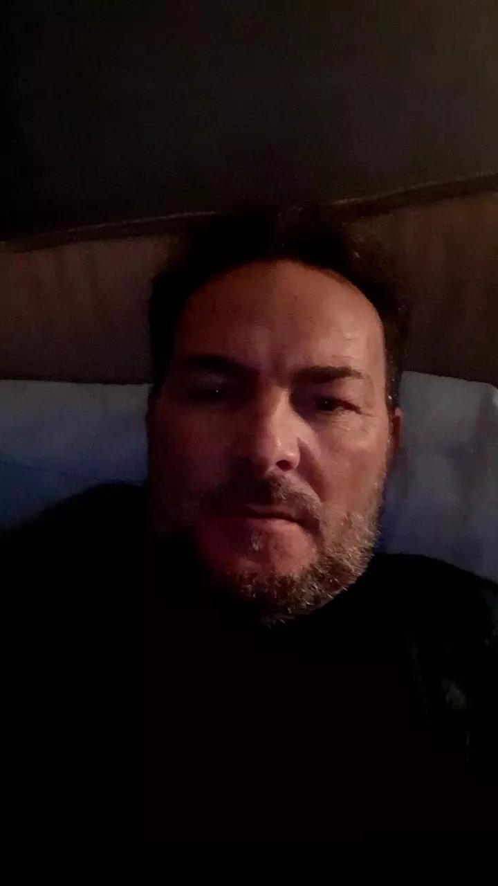 Offline superbonazzo on Cam4