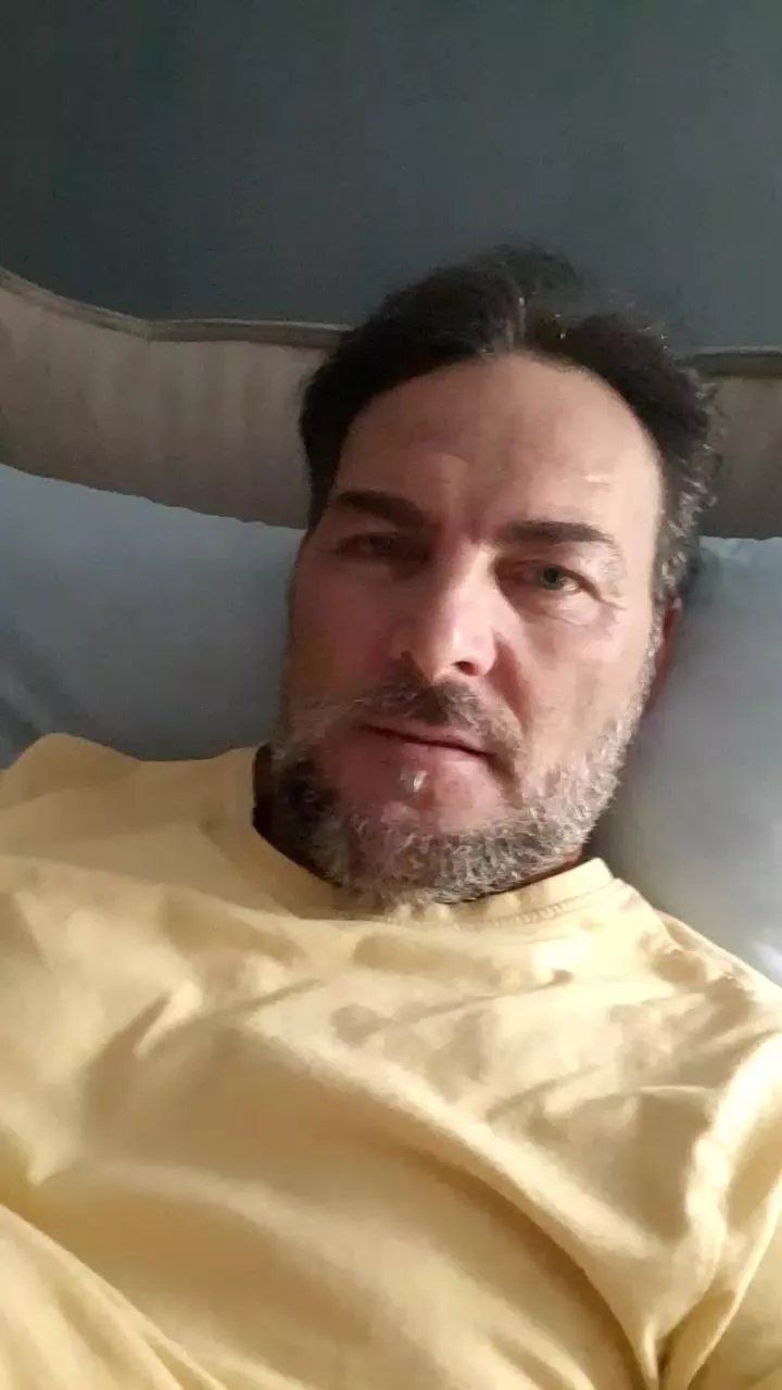 Offline superbonazzo on Cam4