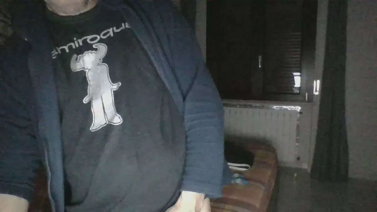 Offline superbonazzo on Cam4