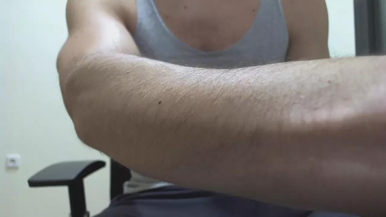 surfgymboy on Cam4 