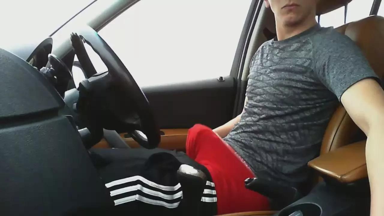 sweetpuppy1 on Cam4 