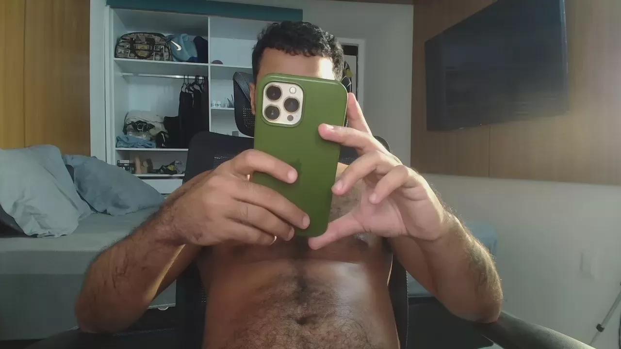 taurusboy27 on Cam4 