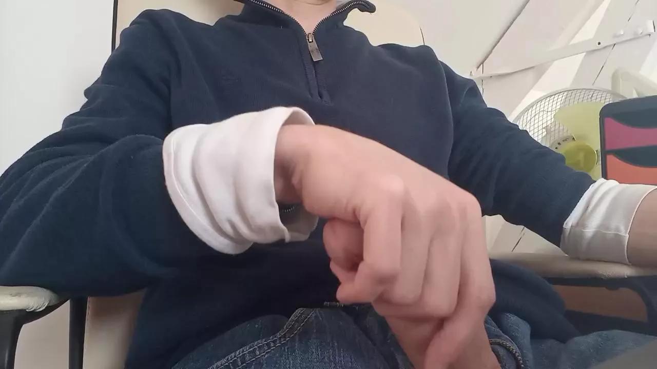 Tboner59 on Cam4 