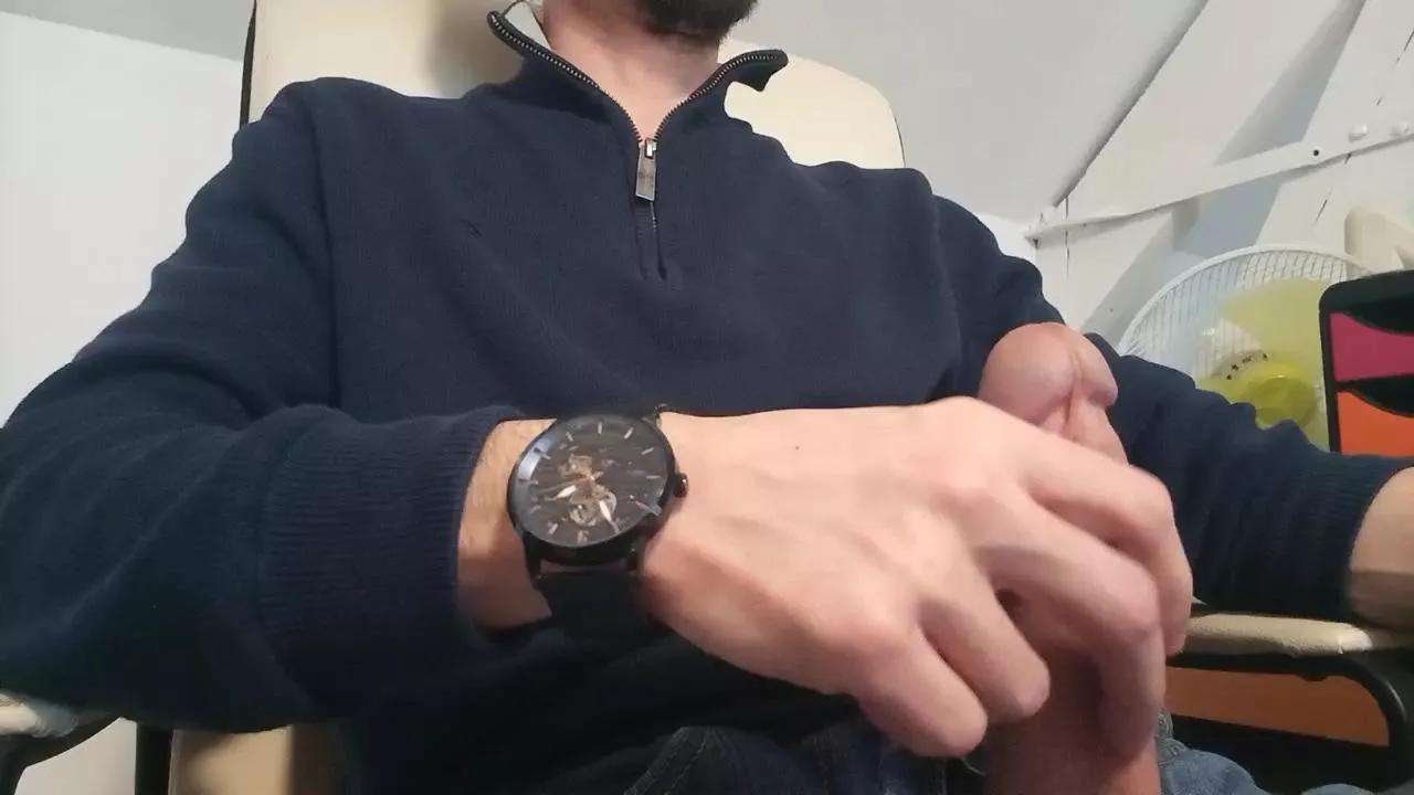 Tboner59 on Cam4 