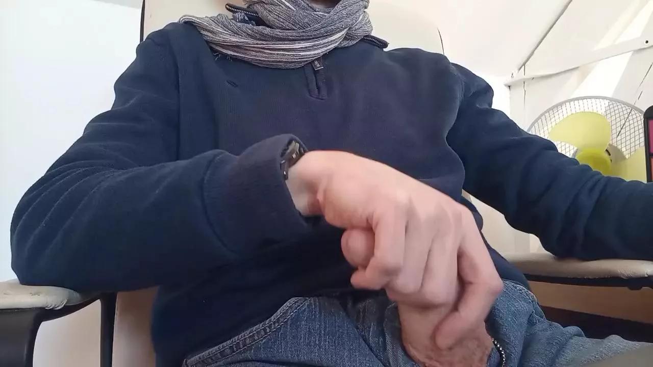 Tboner59 on Cam4 