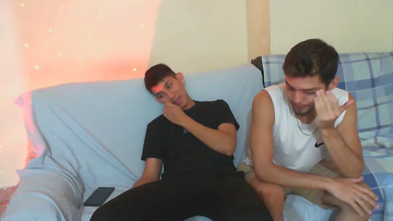 Offline teamboys3 on Cam4