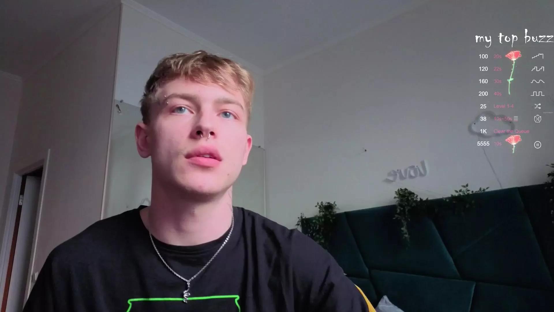 THEO__GREEN on Cam4 