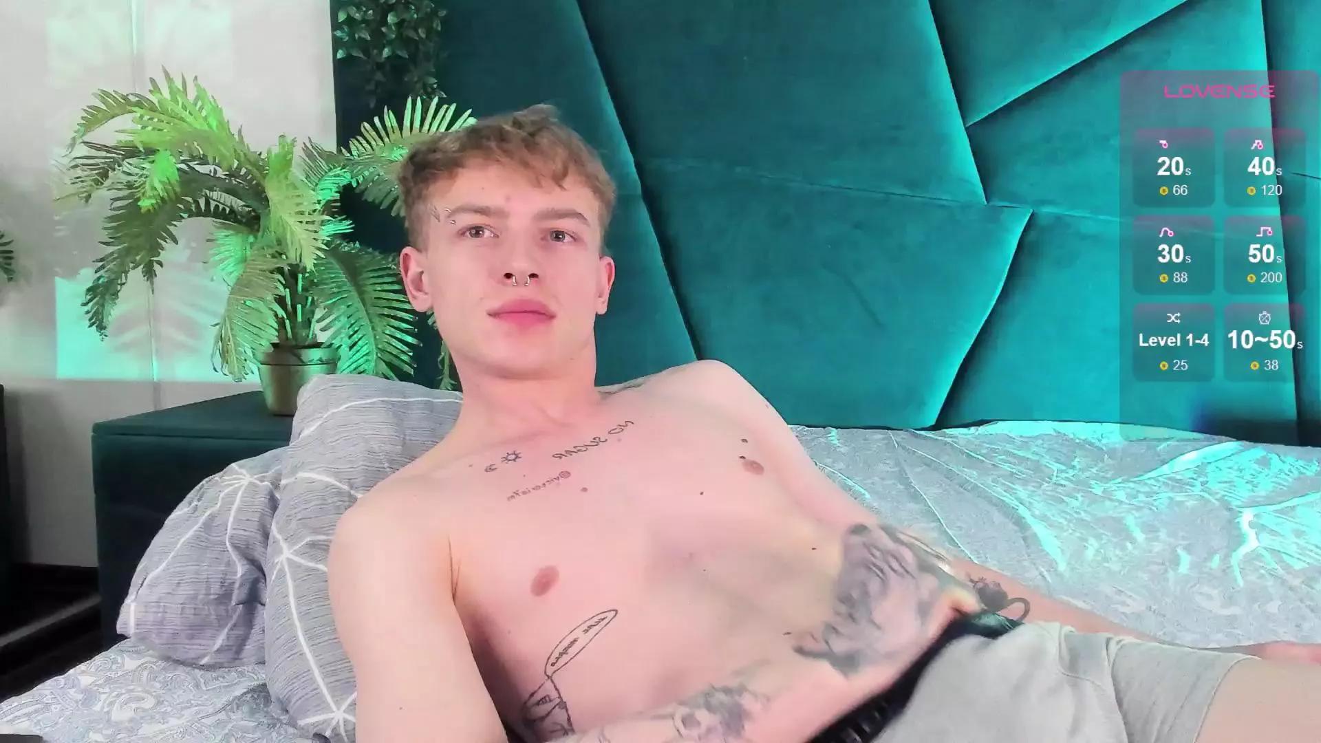 THEO__GREEN on Cam4 