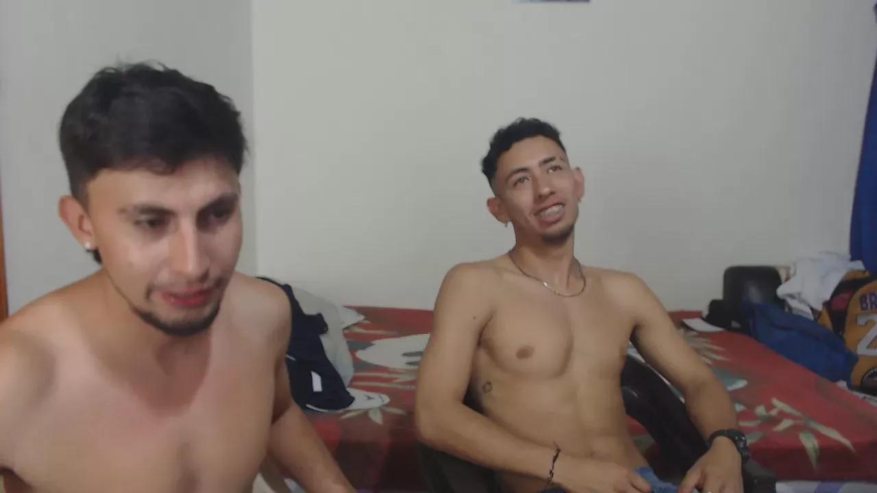 theo_collins on Cam4 