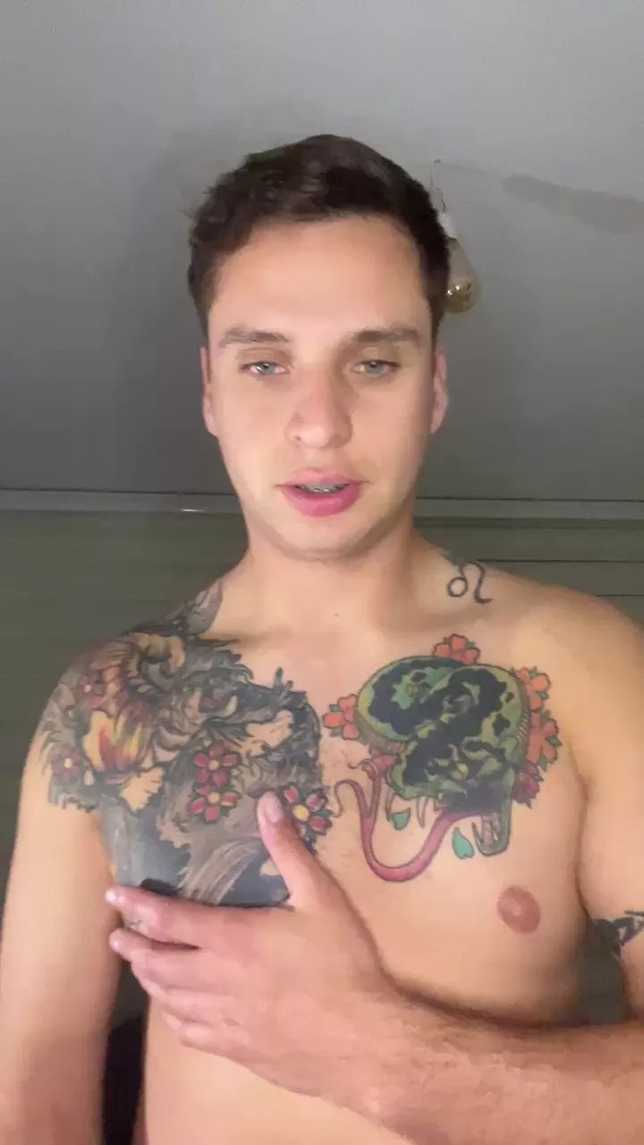 Offline thierryalbert2 on Cam4