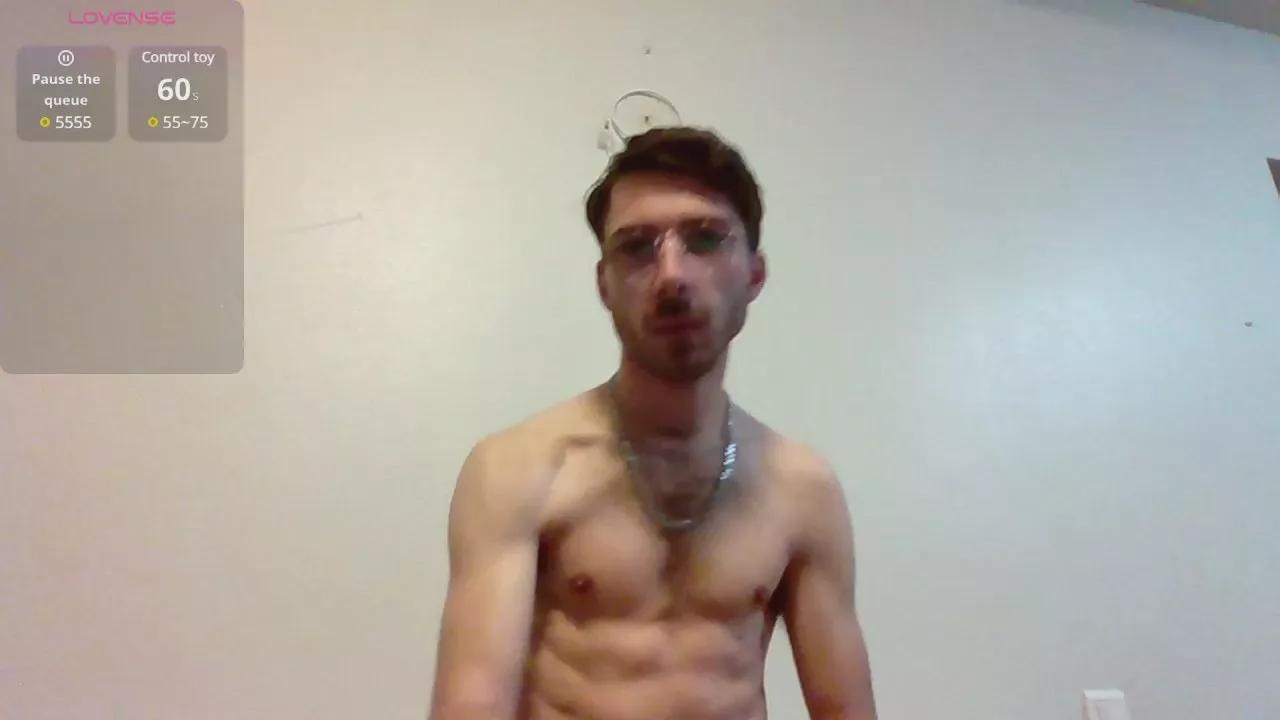 thomas954 on Cam4 