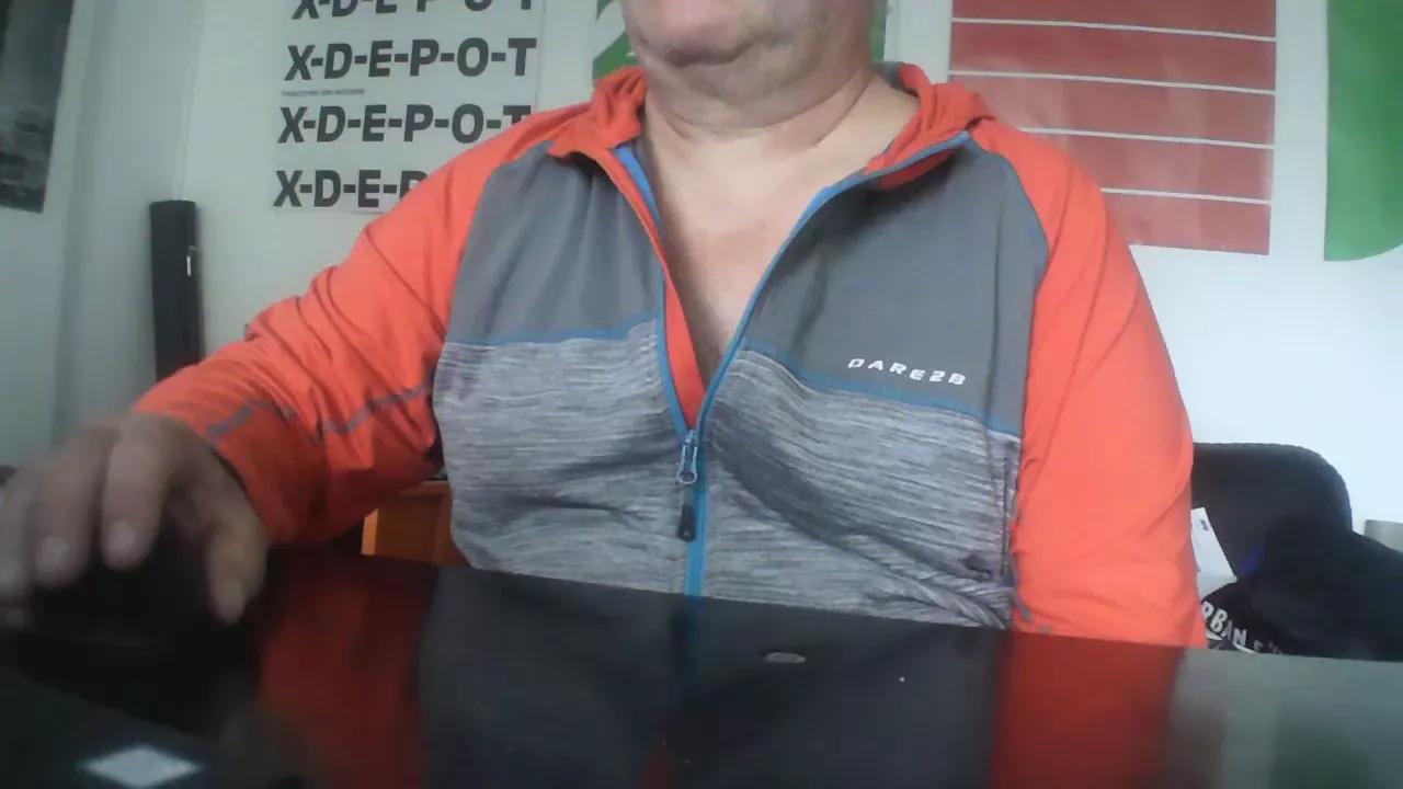 tikolo on Cam4 