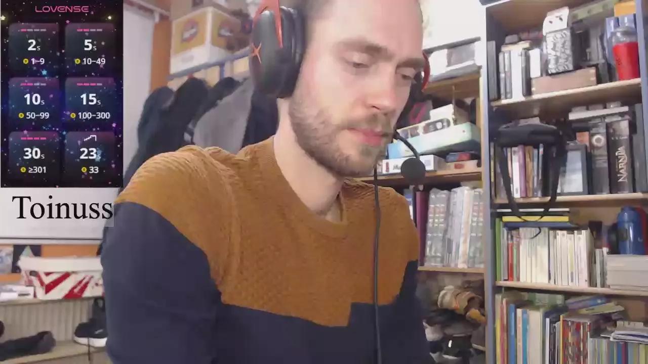 toinuss on Cam4 