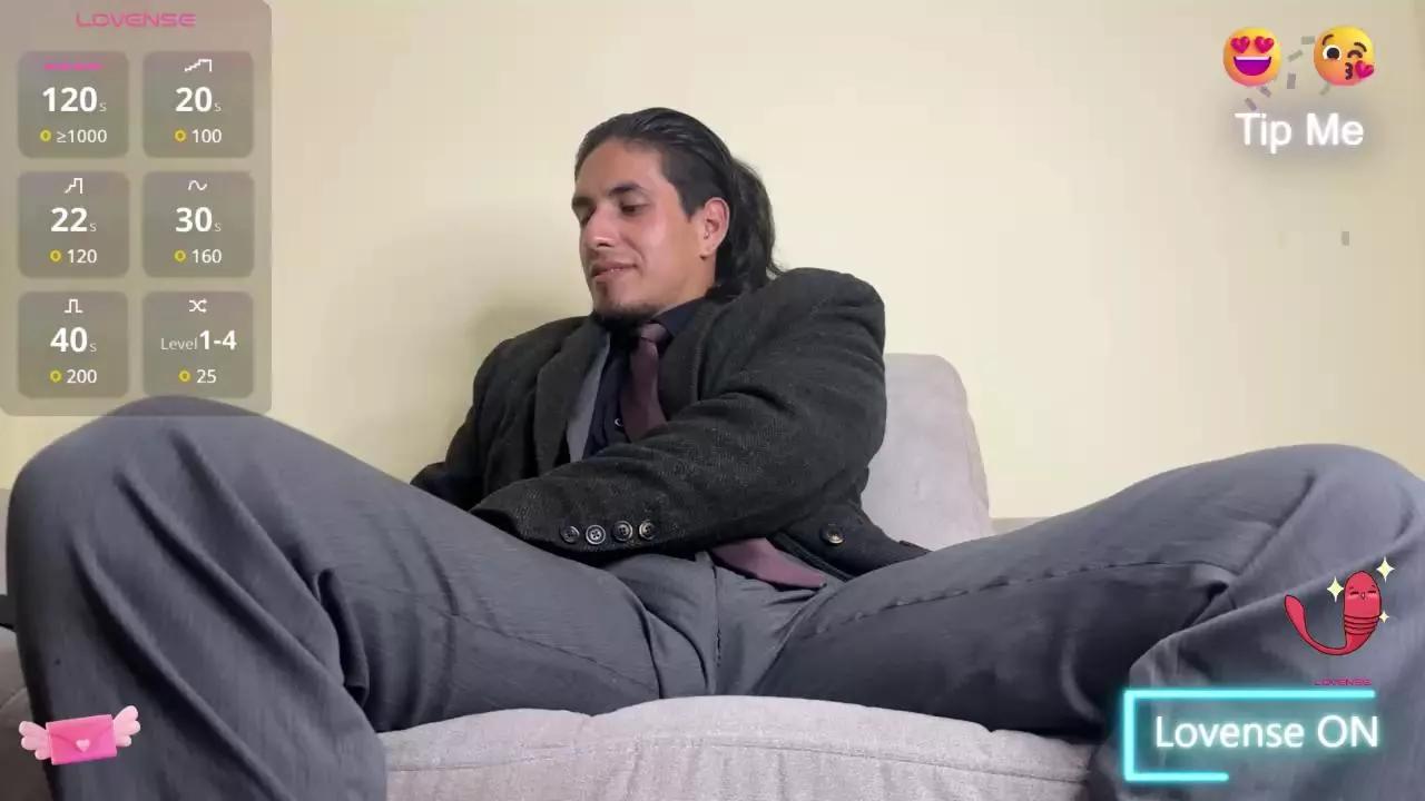 tom_blunt96 on Cam4 
