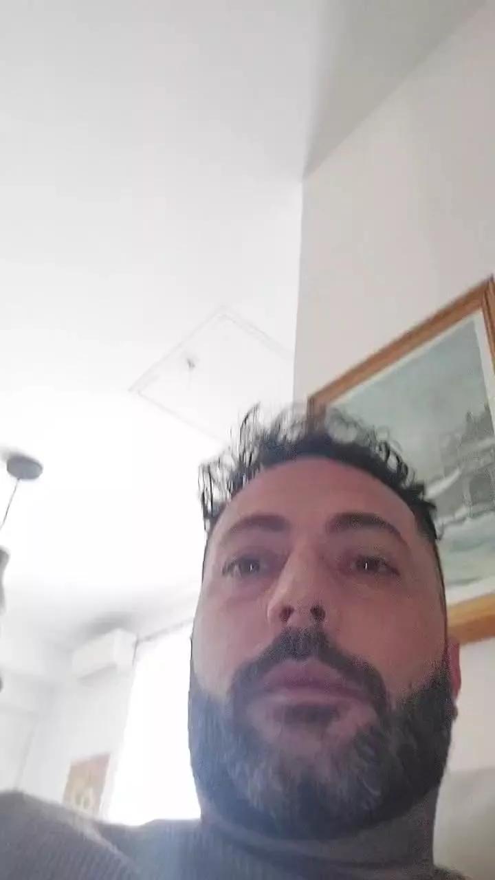 tony86sex2 on Cam4 