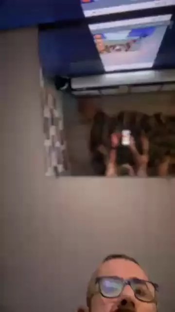 Offline tonybranleur on Cam4