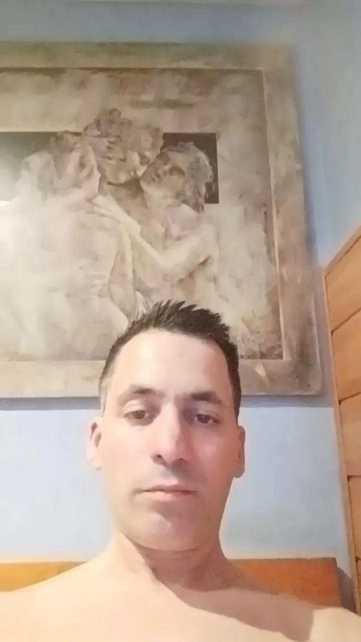 traumarsch2 on Cam4 