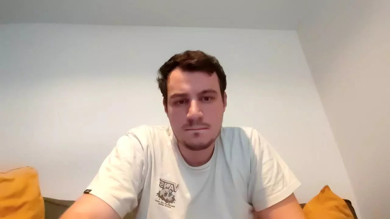 Offline tulave on Cam4