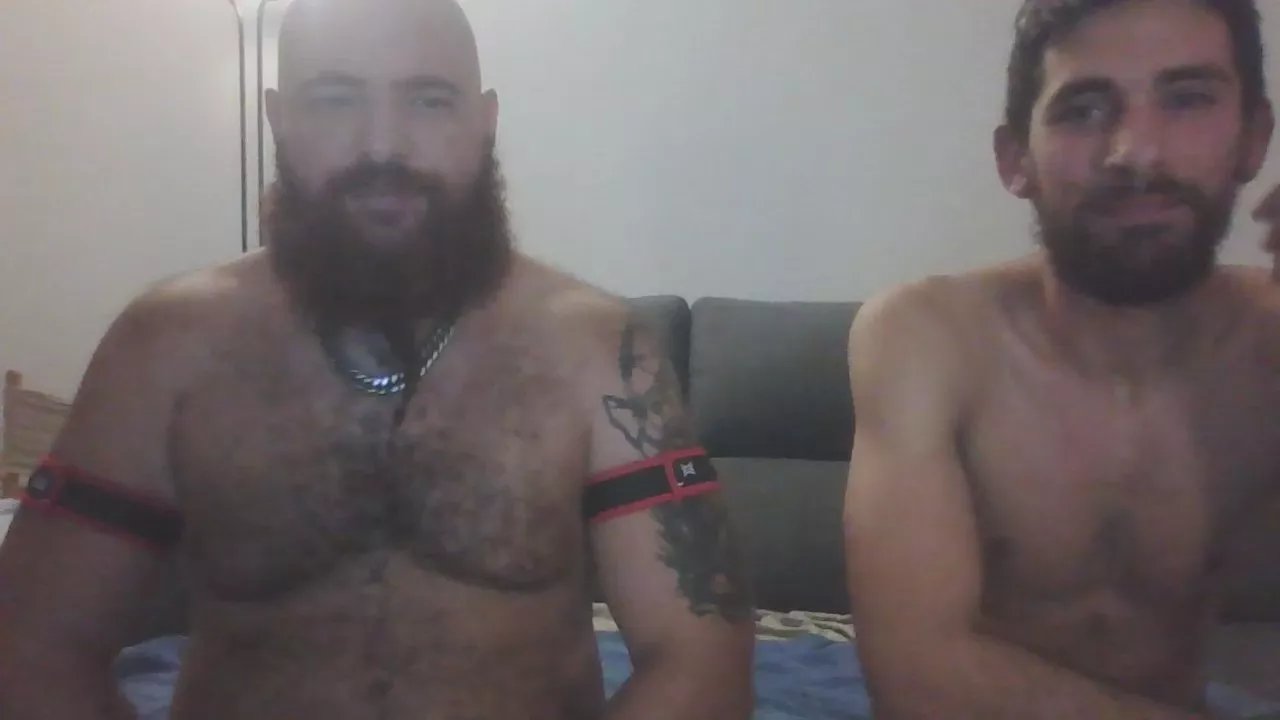 Offline twink_and_bear on Cam4