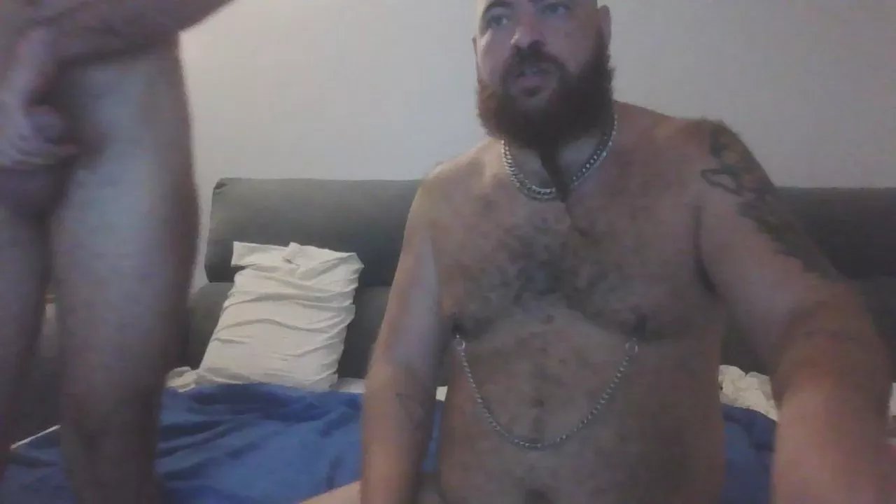 Offline twink_and_bear on Cam4